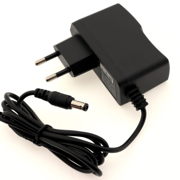 Блок питания AC/DC 220V/6V 1A (5,5*2,1) W060L010_D  WELL Стабилизированный