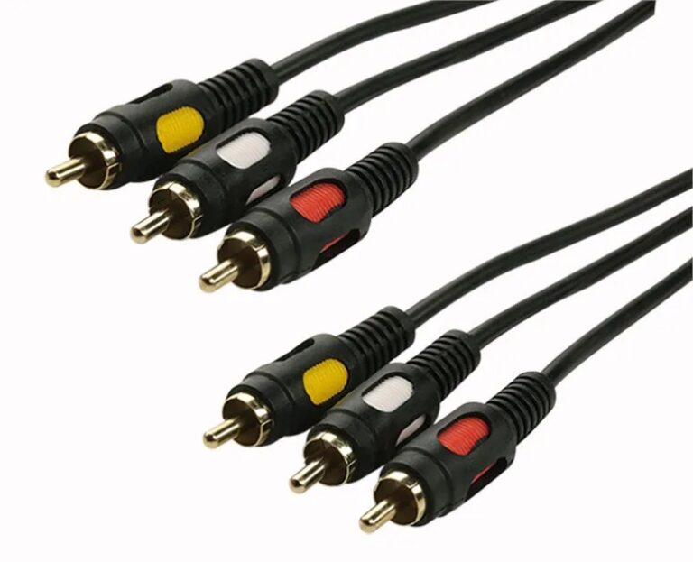 Шнур (61-011) 3RCA/3RCA 3.0м  ALENCOM Plastic-Gold